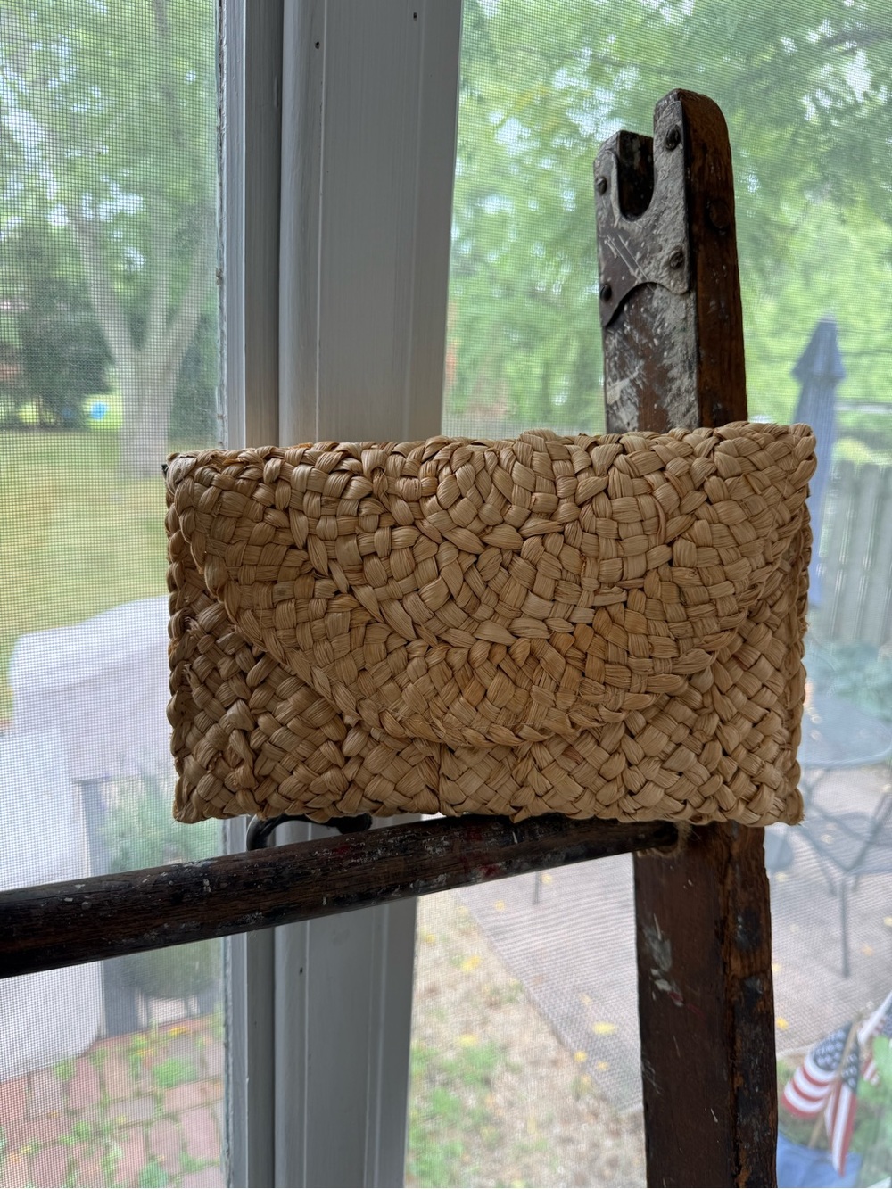 Woven Straw Raffia Clutch Handbag in Natural Tan - Unbranded